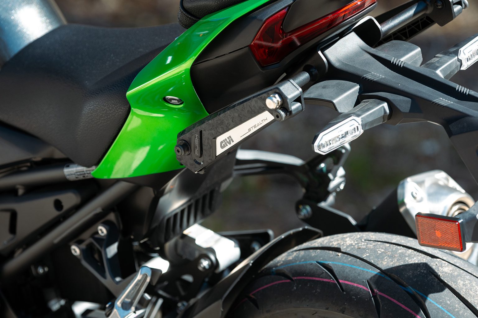 landing_stealth-gallery-givi_01